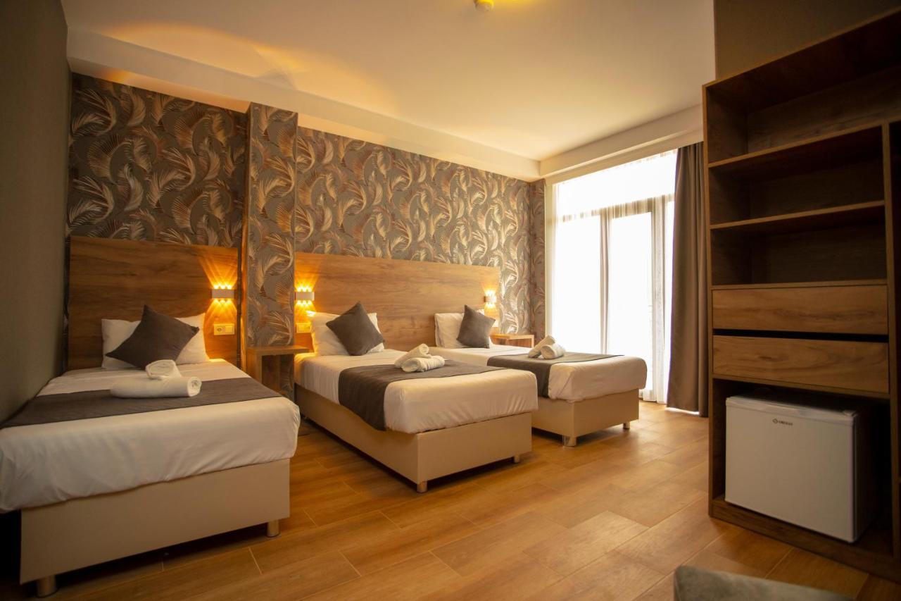 Pollux Hotell Batumi Eksteriør bilde