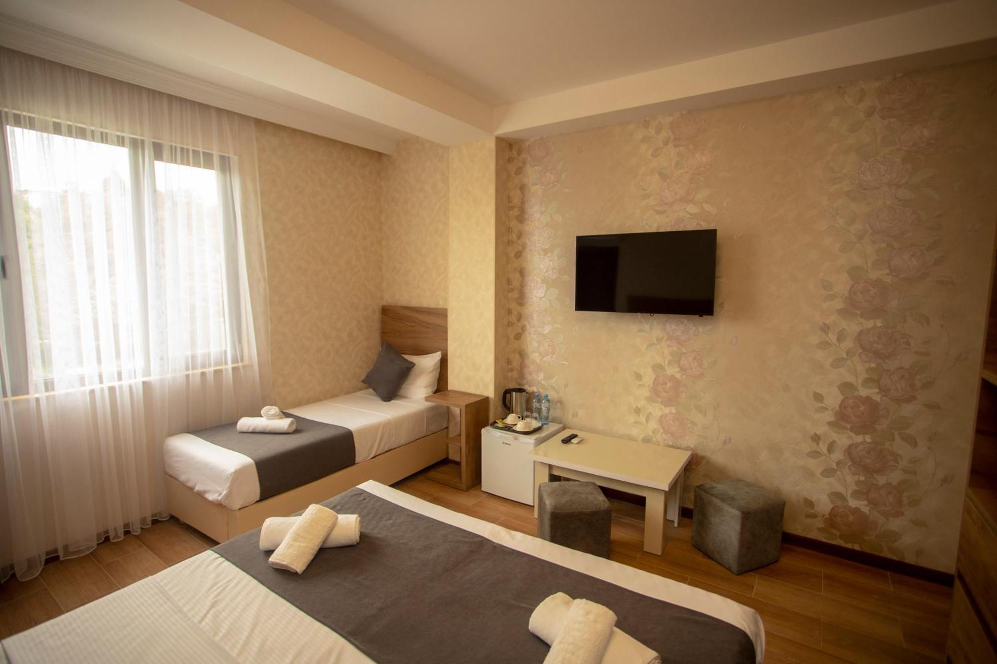 Pollux Hotell Batumi Eksteriør bilde