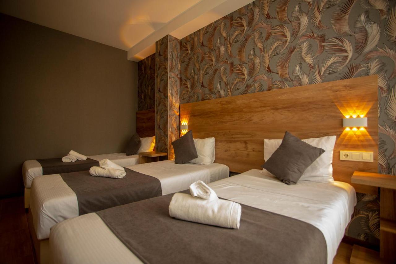 Pollux Hotell Batumi Eksteriør bilde