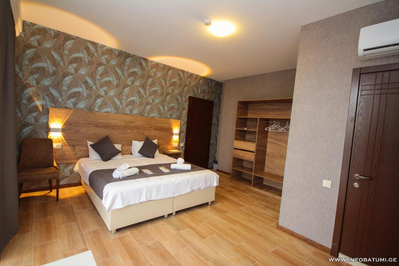Pollux Hotell Batumi Eksteriør bilde